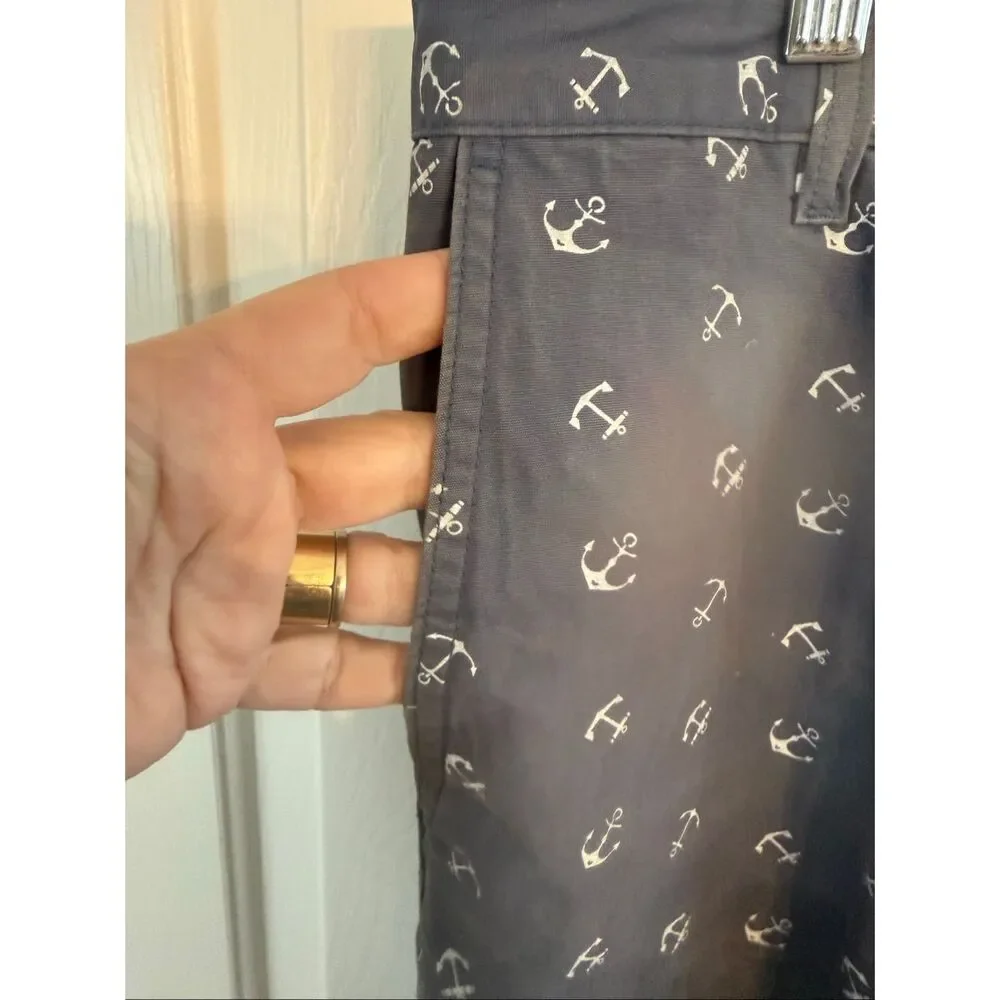 Dockers Gray White Anchors Bermuda Shorts sz 32 NWOT